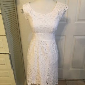 Gianni Bini Lace Eyelet White Dress Size 0